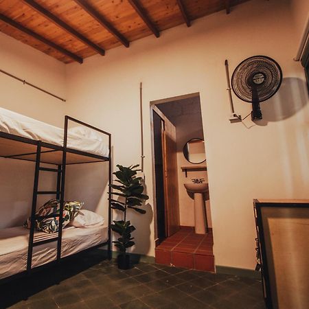 Centro Hostel Medellín Buitenkant foto