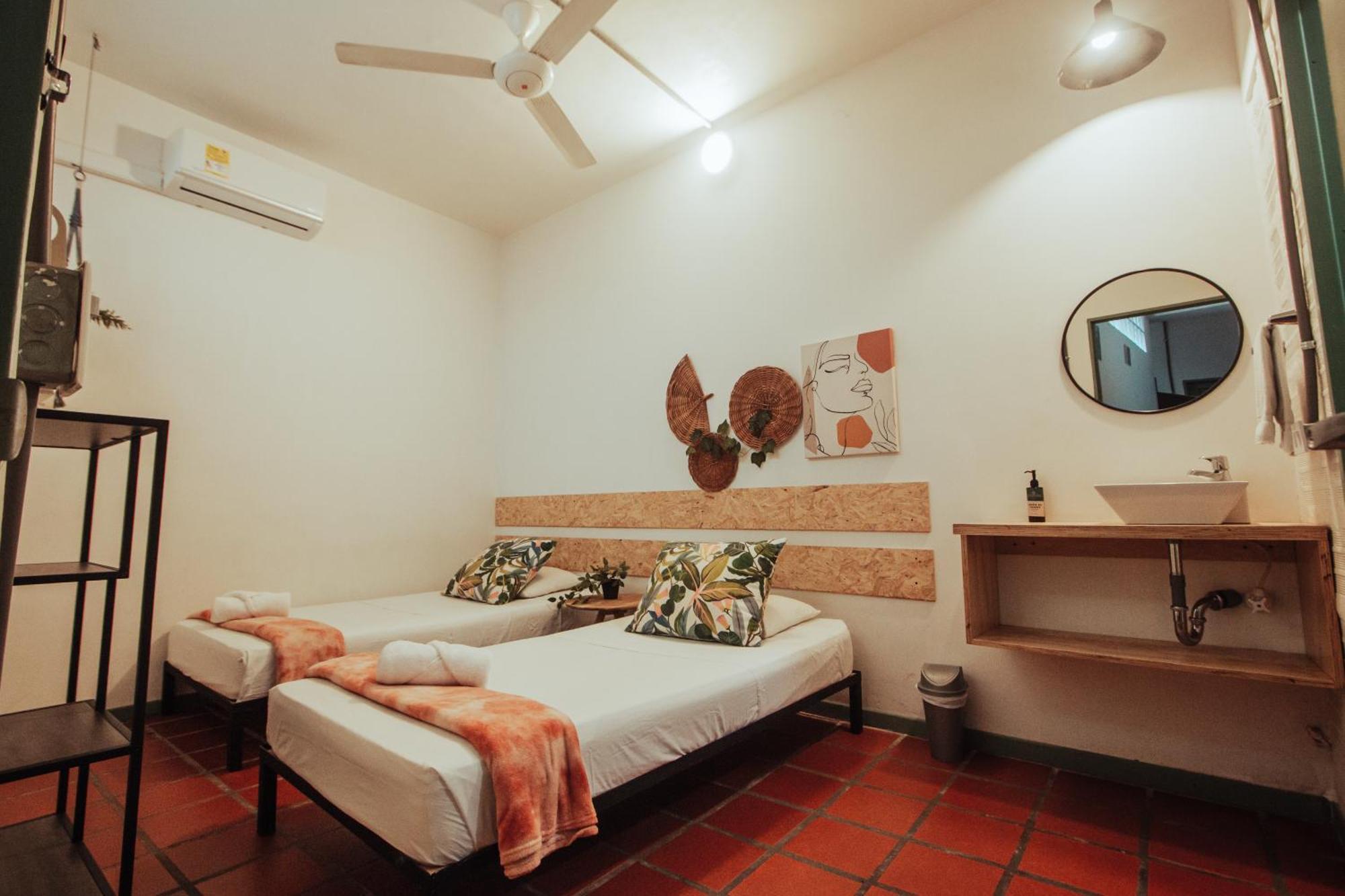 Centro Hostel Medellín Buitenkant foto